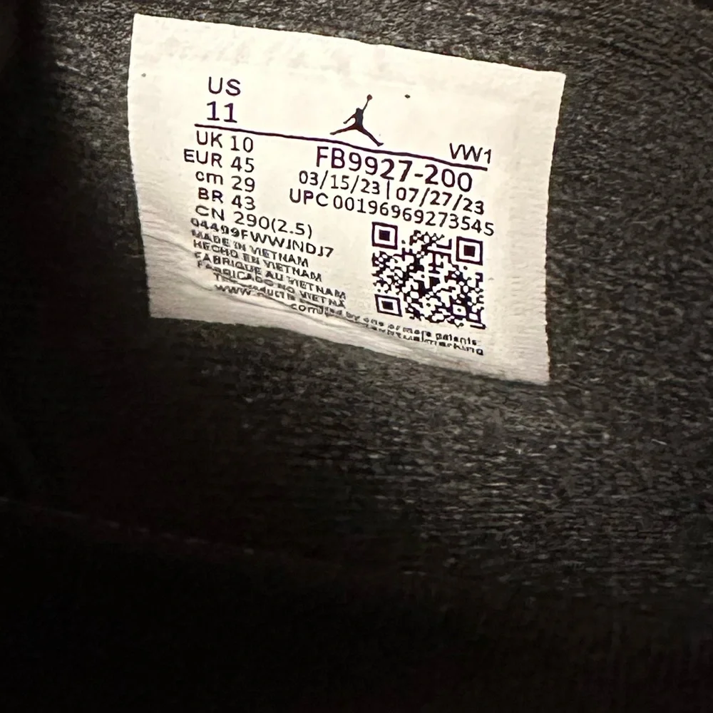 Jordan 4 SE craft medium olive